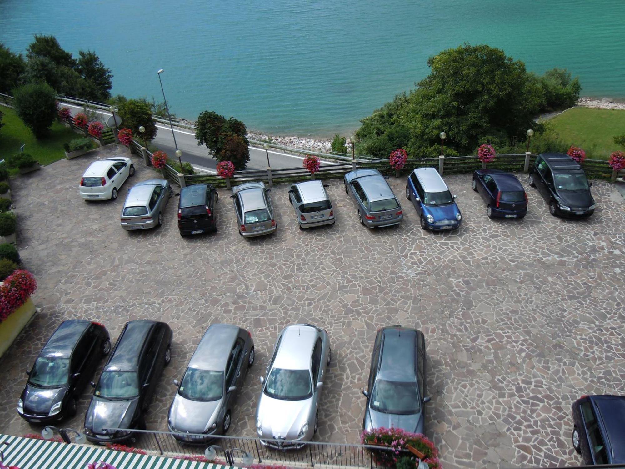 Hotel Fontanella Molveno Dış mekan fotoğraf